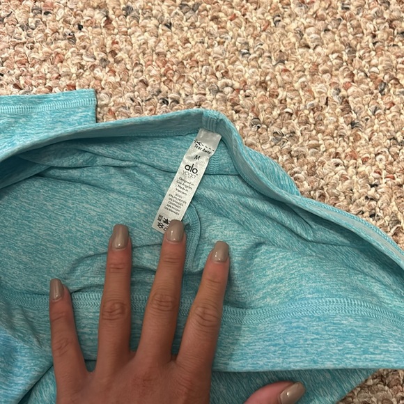 alo leggings - Picture 2 of 3